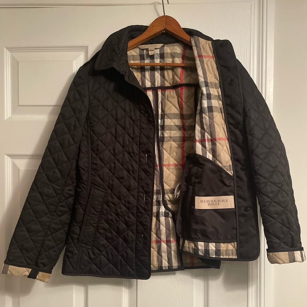 Burberry Brit quilted coat. Women’s size small. Worn 1 time